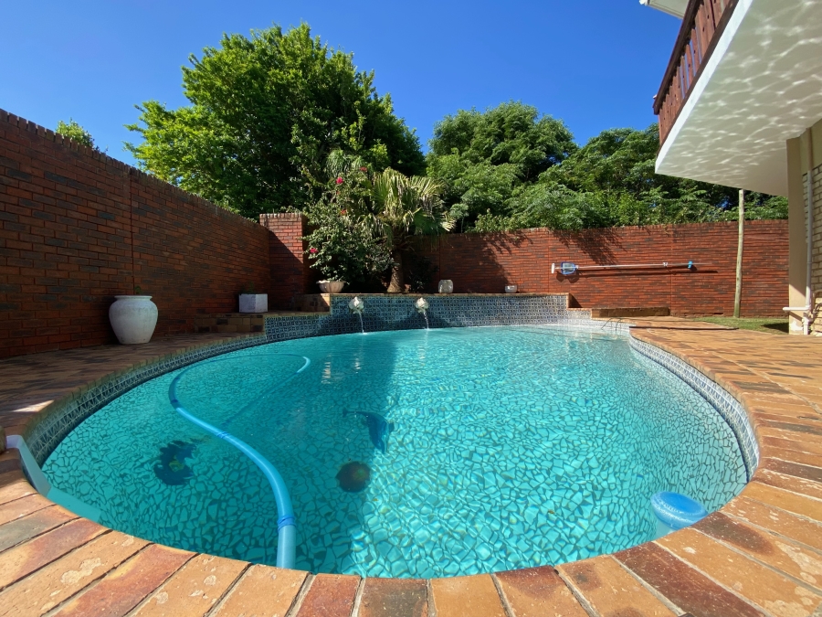 5 Bedroom Property for Sale in Cintsa East Eastern Cape